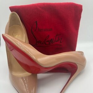 Christian Louboutin’s “So Kate” Nude heel